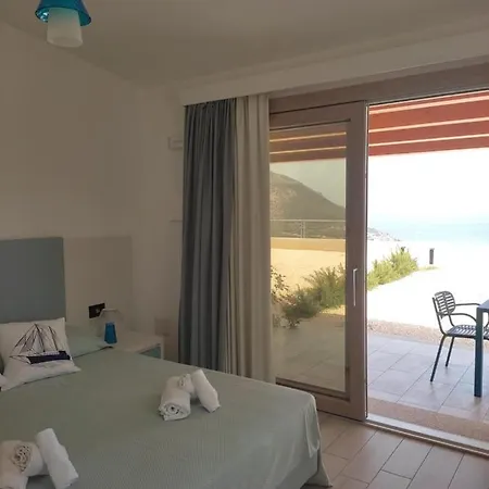 Pranos Turismo Rurale 호텔 칼라고노네