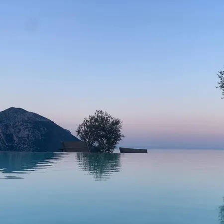 호텔 Pranos Turismo Rurale 칼라고노네