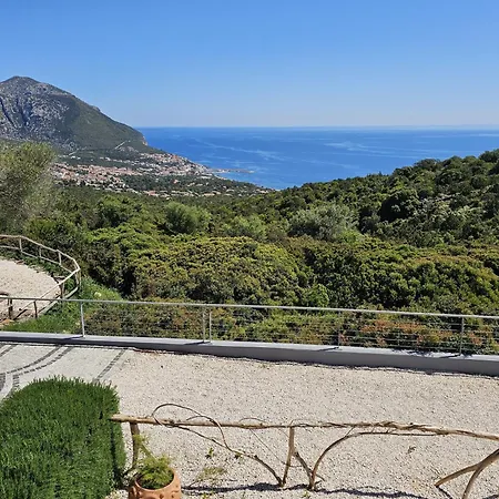 호텔 Pranos Turismo Rurale 칼라고노네