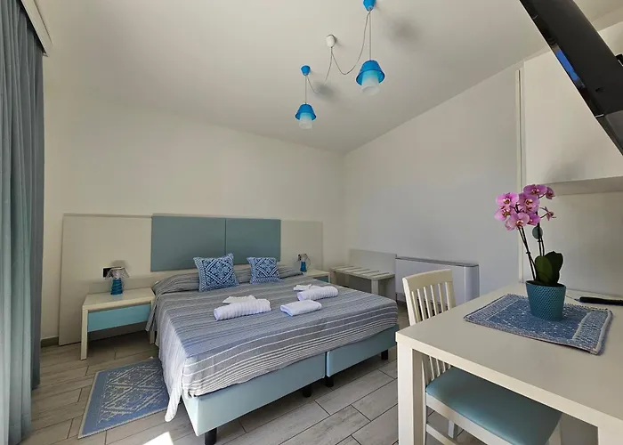 מלון Pranos Turismo Rurale קאלה גונונה