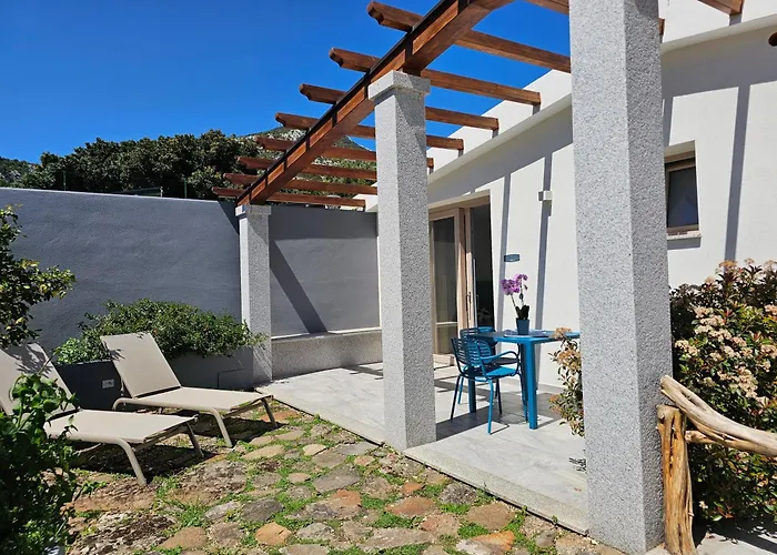 Pranos Turismo Rurale מלון קאלה גונונה